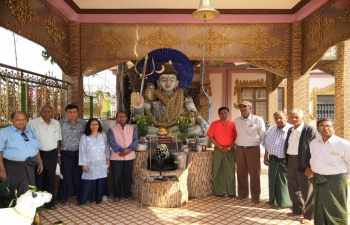 Consul General meeting with Indian Community Members in Aung Ban, Awareness Programme about various scholarships of Government of India and distribution of books on Indian Culture, Yoga, Hindi language etc.