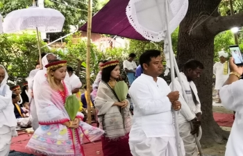 Consul General attending 5 days La Haraoba (Festivities of Gods) ritual Festival in Amarapura . A 40 member delegation is in town from Manipur ( Land of legends and myths, Gods and Goddesses, heroes and Kings). Their ardent desire to preserve their traditions and customs for the future generation is beyond one's imagination.